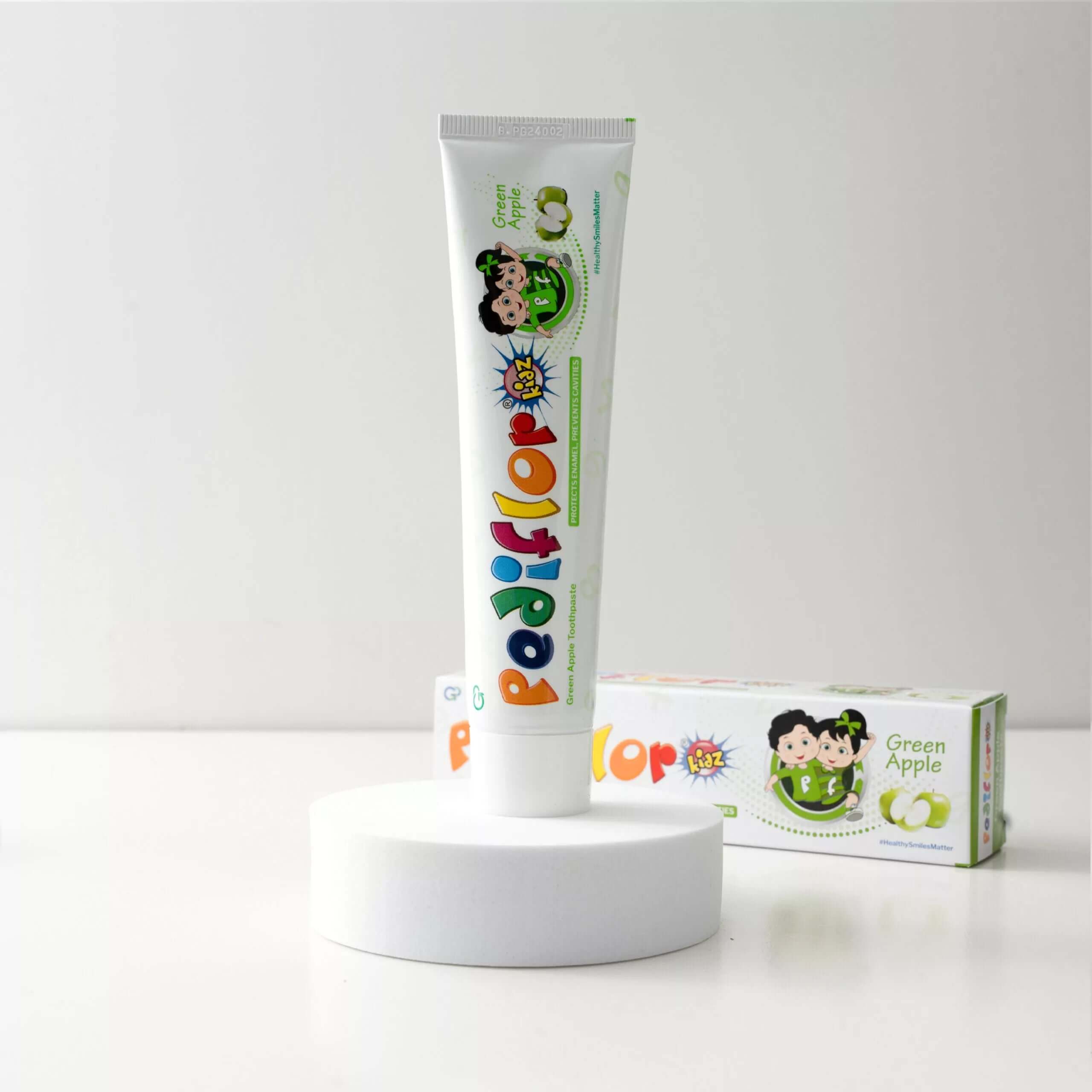 PediflorKidz Anti-cavity Fluoride Green Apple Flavour Toothpaste for Children in UAE | Aurasence