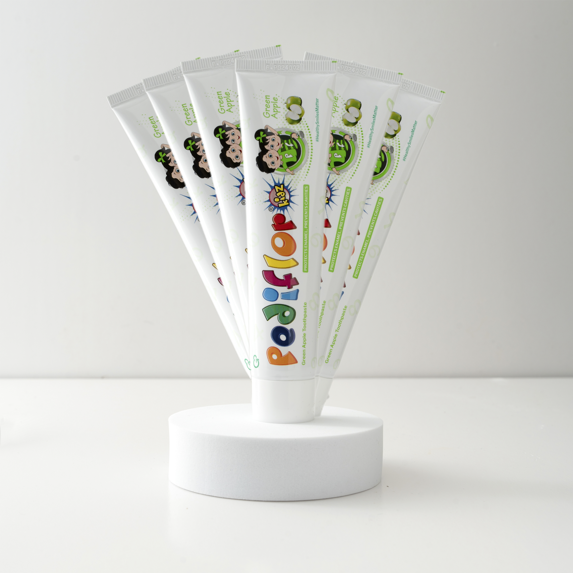 PediflorKidz Anti-cavity Fluoride Green Apple Flavour Childrens Toothpaste UAE  | Aurasence